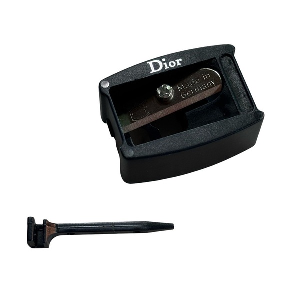 DIOR Beauty Pencil Sharpener for Eye Pencils or Lip Pencils Made‎ in Germany - Picture 1 of 5
